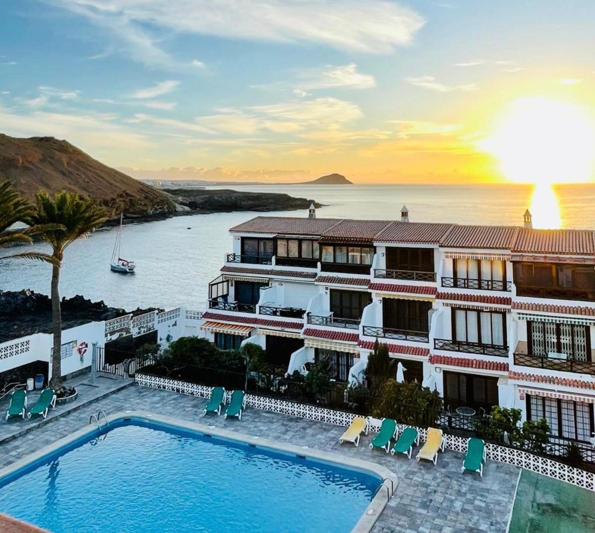 Apartment With Beautiful Ocean View Costa Del Silencio Esterno foto